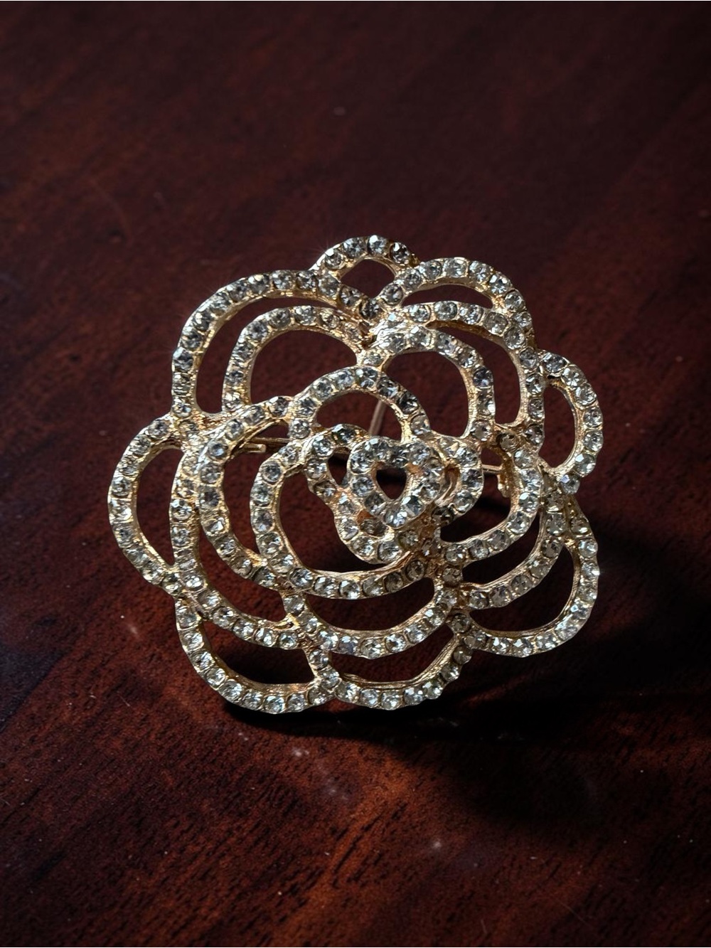Camilla brooches choose 1